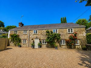 Front Aspect- click for photo gallery
